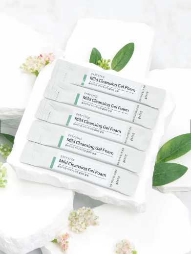 โฟมล้างหน้าแบบแท่ง Flor de Man Easy Stick ขนาด 3 มล. แพ็ค 5 ชิ้น