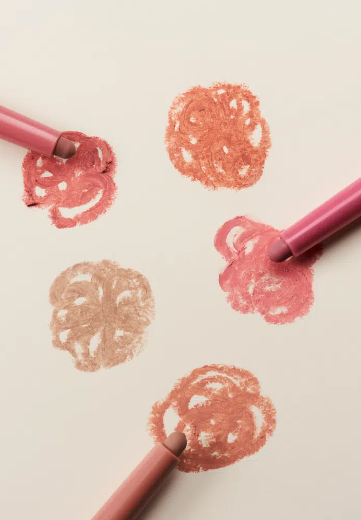 ดินสอเขียนขอบปาก Twinkle Pop Over สี Warm Salmon จาก CLIO