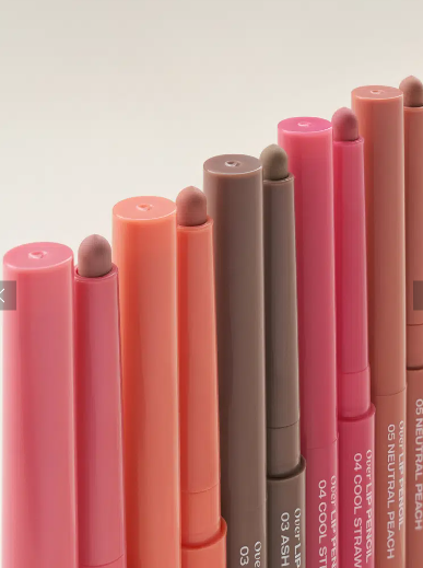 ดินสอเขียนขอบปาก Twinkle Pop Over สี Warm Salmon จาก CLIO