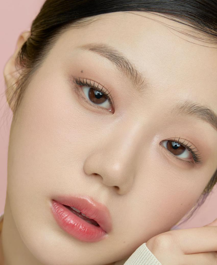 ทิชชู่ติดกระจก Twinkle Pop Pure Glass Tint (02 Cool Mauve) จาก CLIO