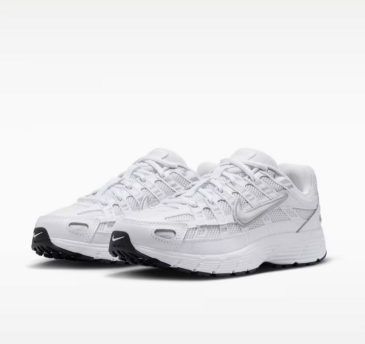 รองเท้าวิ่ง Nike สำหรับผู้หญิง รุ่น P6000 NOKND