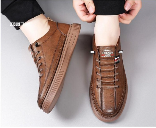 รองเท้าผ้าใบแคชชวลสำหรับผู้ชาย Ronew รุ่น Brilliant Cowhide