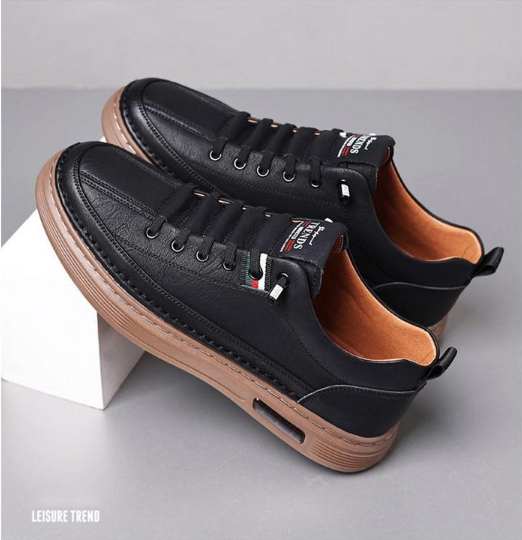 รองเท้าผ้าใบแคชชวลสำหรับผู้ชาย Ronew รุ่น Brilliant Cowhide