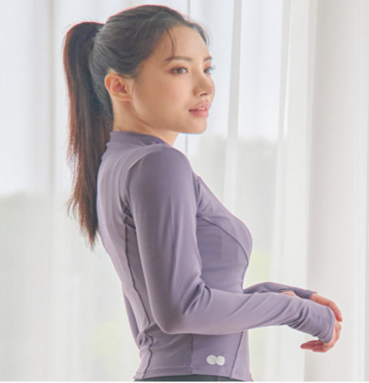 เสื้อแจ็คเก็ตครอปซิปหน้าสำหรับโยคะและพิลาทิสสำหรับผู้หญิงจาก Master Jang