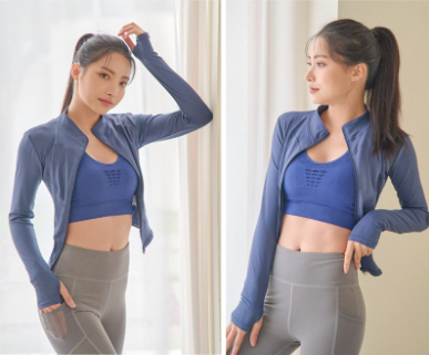 เสื้อแจ็คเก็ตโยคะแบบซิปสำหรับผู้หญิงจาก Master Jang