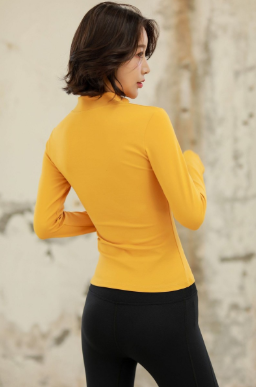 เสื้อแขนยาวครึ่งซิปสำหรับฝึกซ้อมของผู้หญิงจาก Fianist