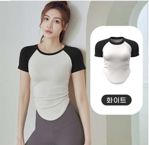 เสื้อยืดแขนสั้นทรง Raglan เข้ารูปสำหรับผู้หญิงจาก Fianist