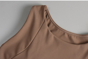 เสื้อชั้นในกีฬาแบบลำลองทรง U-Line สำหรับผู้หญิงจาก Fianist